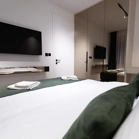 Apartment Ferhadija No2 - Designer In Old Town